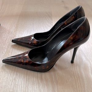 New in Box: Stuart Weitzman FEVER Cognac Heels, Size 7.5M